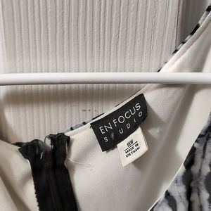 Black white and blue dress with lining